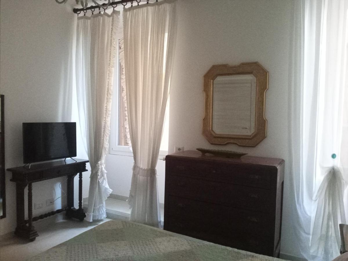Vakantiehuis La Corte Di Paola 1 E 2